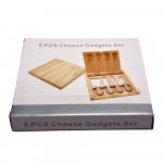 Set of 4 Cheese Knives in wooden box
